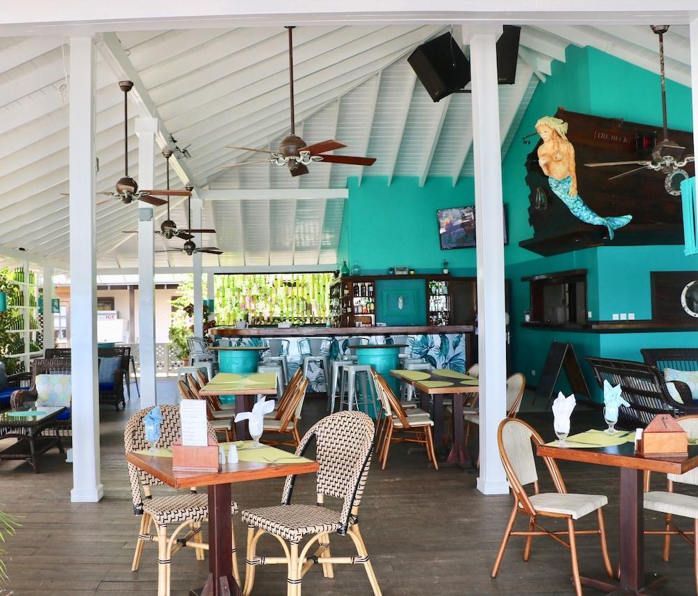 St. George's Le Phare Bleu Boutique Hotel And Marina מראה חיצוני תמונה